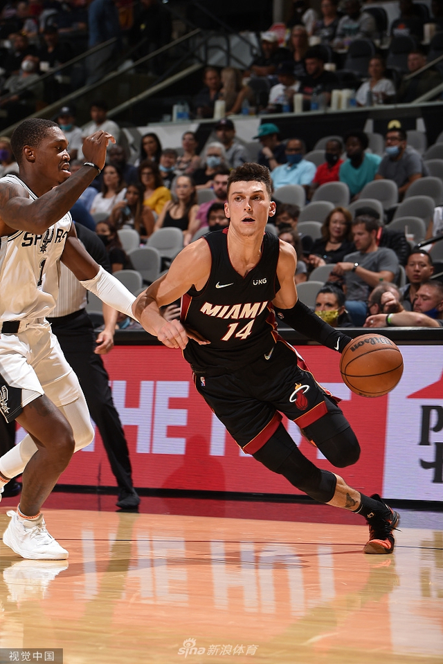 全球网坛看 全球网坛看